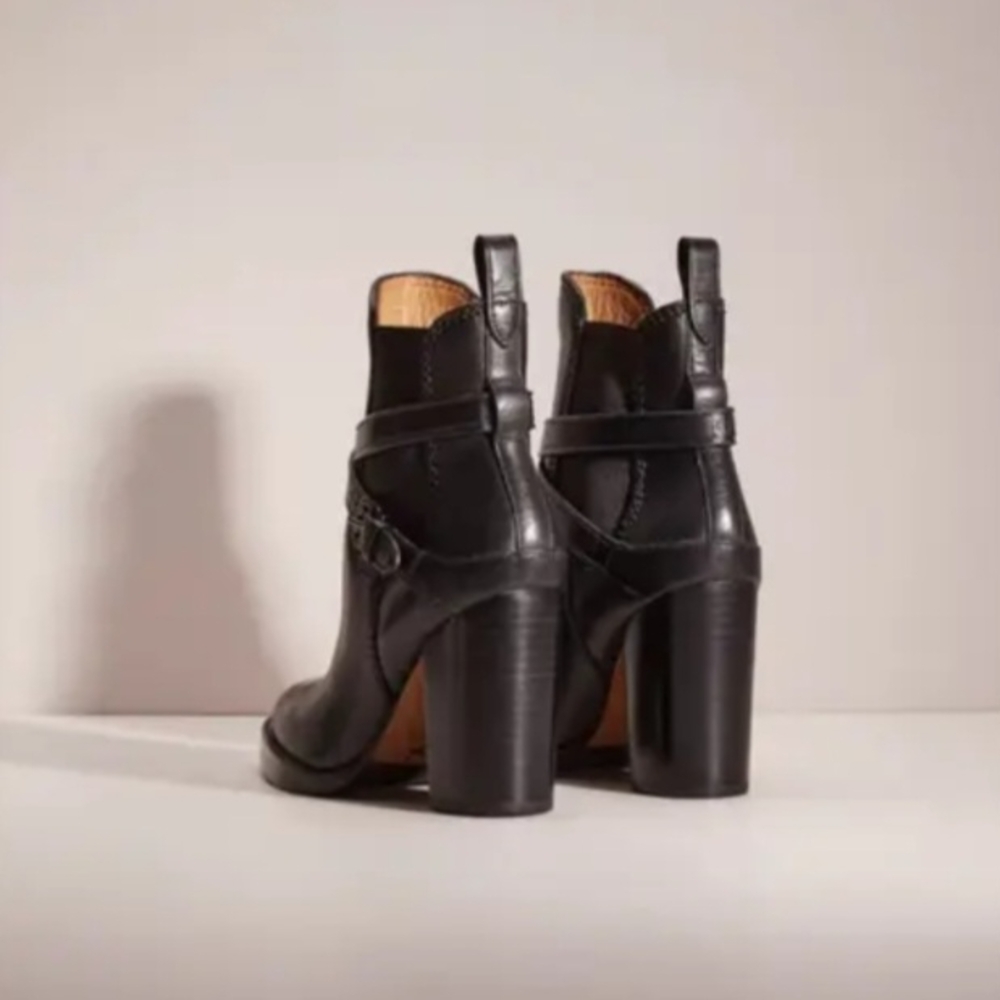 Coach Jackson Black Leather Strappy Block Heeled Ankle Boots 9.5B - Picture 4 of 16